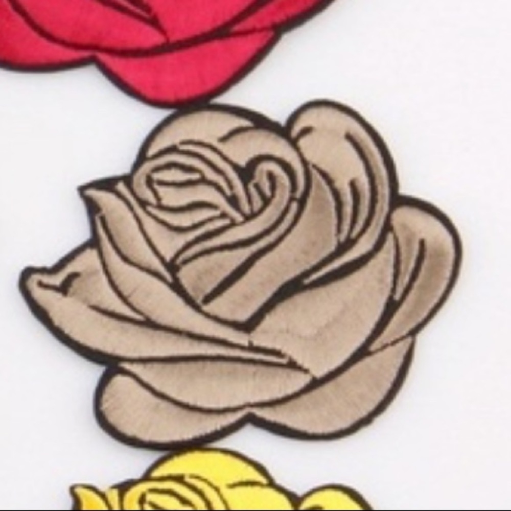 Beige Rose iron-on patches (2pcs)